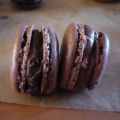 Macarons chocolats: noir-piment & toblerone
