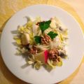Salade d'endives, roquefort et noix