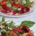 Salade de nectarines grillées, bleu et noix