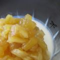 Panna cotta aux ananas caramélisés