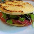 Piadina Romagnola mini, tomates mozzarella et[...]