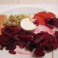 Salade de betterave rouge, compote de poires et[...]