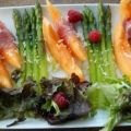 Salade de melon et asperges vertes à la[...]