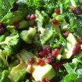 Salade de chou kale et brocoli sucré-salé