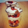 Verrine mascarpone, spéculos, fraise et miel