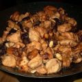 Tajine de poulet aux abricots/pruneaux/amandes,[...]