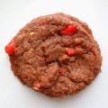 Cookies au chocolat et aux pralines roses