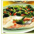 Darnes de saumon aux petits légumes minceur