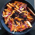 Caponata de carottes, raisins secs et pignons