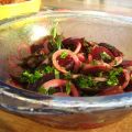 Salade de betteraves fraîches marinées à[...]