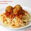 Spaghetti aux boulettes de viande à la sauce[...]