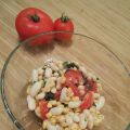 Salade d'haricots blancs, maïs et tomates[...]