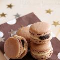 Macarons au chocolat garnis au foie gras & aux[...]
