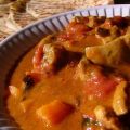 Curry de poulet aux tomates, patates sucrées et[...]