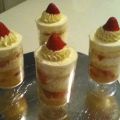 Les coupes aux fraises (pastry with strawberry)