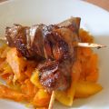 Foies de lapin en yakitori et wok carotte -[...]