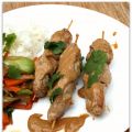 Satay ayam – Brochettes de poulet sauce[...]