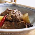 Boeuf mijoté avec pomme de terre 土豆炖牛肉 tǔdòu[...]