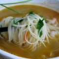 Soupe de crevettes et noodles chinois