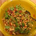 Salade thaïe aux concombres et arachides