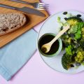 Assiette végétale complète : brocolis, céleri[...]
