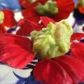 Fleurs de capucine garnies de guacamole,[...]