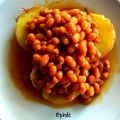 { Jacket potatoes with baked beans }  ... Bines!