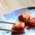 Kimchi de chou aux coings et aux crevettes[...]