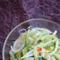 Salade croquante aux vermicelles sauce sucrée[...]