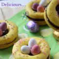 Macarons de Pâques (ganache au chocolat noir et[...]