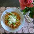 Spaghettis avec sauce aux poivrons et beurre de[...]