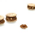 Macarons à la noix et au comté