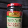 Sauce de soja noir à l'ail 蒜蓉豆豉酱 suànróng[...]