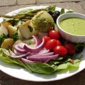 Salade niçoise végétalienne avec sa vinaigrette[...]