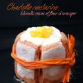 Charlotte aux nectarines, biscuits roses de[...]