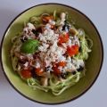 Spaghettis de courgette, tomate et champignon,[...]