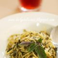 Spaghetti with Pesto Sauce: Today's quick and[...]