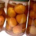 Abricots à l'eau de vie