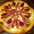 Pizza d'automne - Figue, jambon, noix, roquefort