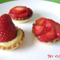 Minis tartelettes aux fraises & crème[...]