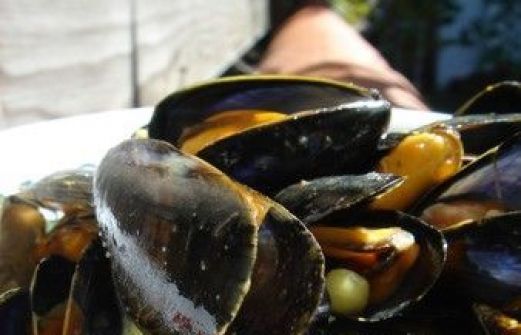Recette Moules Au Curry Petite Merveille Recette Ptitchef