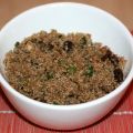Salade de quinoa, canneberges et noix de pécan
