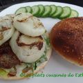 Hamburgers César garnis d'oignons grillés