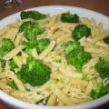 Pâte au brocoli et à l'ail