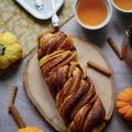 Brioche tressée à la courge et à la cannelle