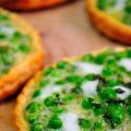 Tartelettes salées aux petits pois et à la[...]