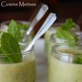 Soupe froide de courgettes à la menthe, Recette[...]