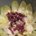 Salade d'endives, roquefort et lardons