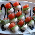 Mini brochettes tomate-basilic-bocconcini
