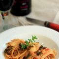 Spaghetti integrali, salsa di pomodoro con[...]